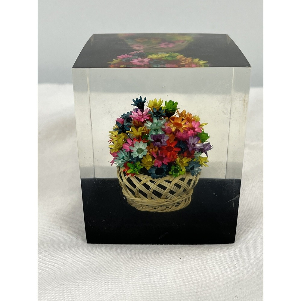 Vintage MCM Paperweight Flowers In a Basket GUC